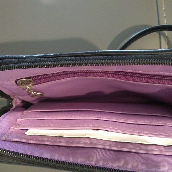 COACH WRISTLET 💖 GREAT CONDITION - Picture 4 of 7